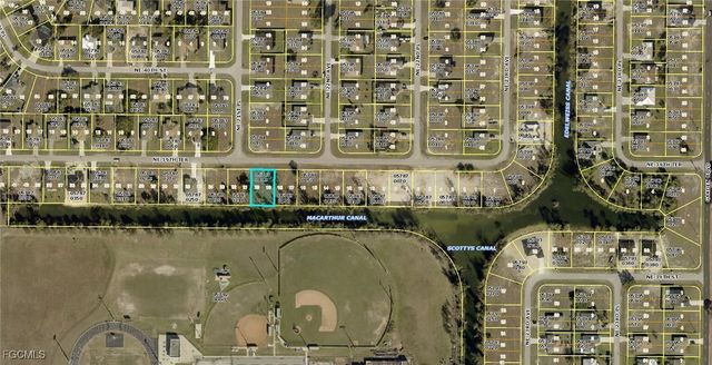2136 NE 39th TER, Cape Coral, FL 33909