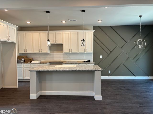 16 Hadrian Ridge Drive SW, Rome, GA 30165