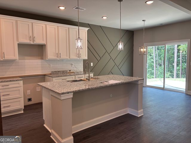 16 Hadrian Ridge Drive SW, Rome, GA 30165
