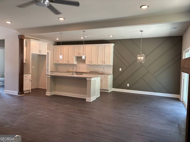 16 Hadrian Ridge Drive SW, Rome, GA 30165