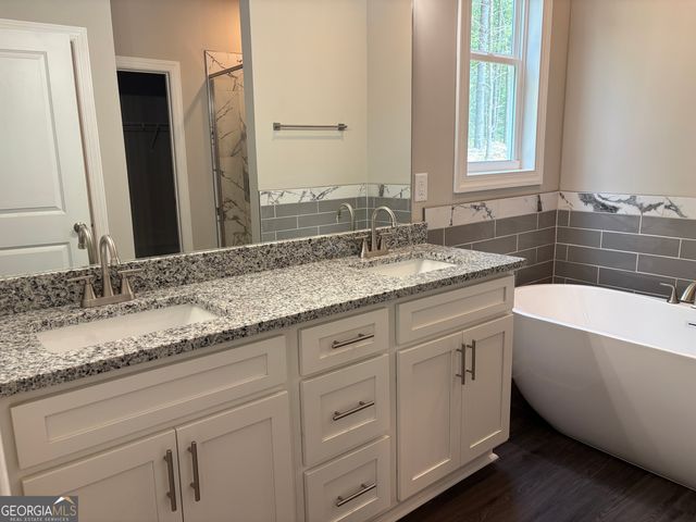 16 Hadrian Ridge Drive SW, Rome, GA 30165