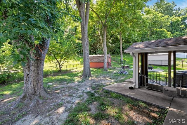 1251 Hawksbury Drive, Arnold, MO 63010