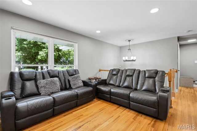 1251 Hawksbury Drive, Arnold, MO 63010