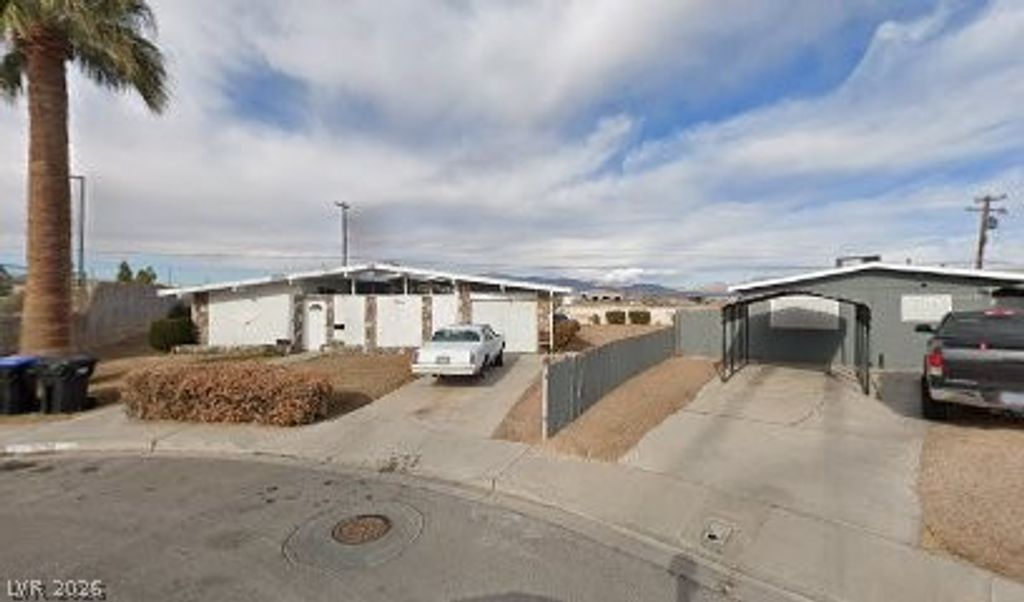 2732 Castle Street, North Las Vegas, NV 89030