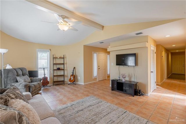 407 Country Club Drive, Alamo, TX 78516