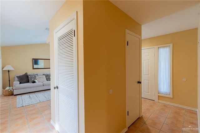 407 Country Club Drive, Alamo, TX 78516