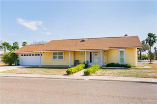 407 Country Club Drive, Alamo, TX 78516