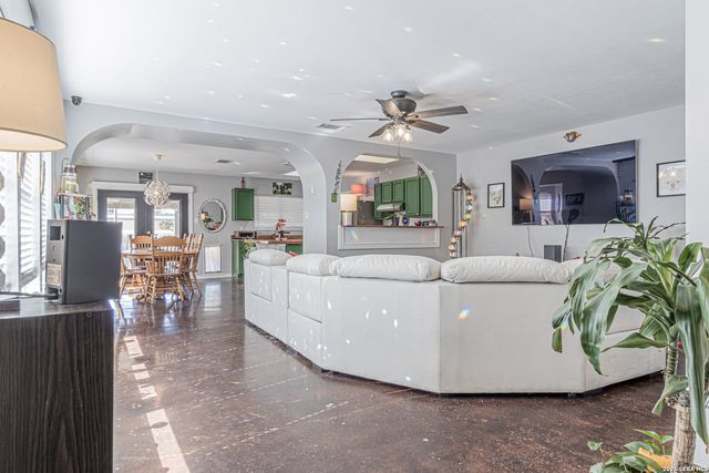 7311 Arbeth, San Antonio, TX 78250
