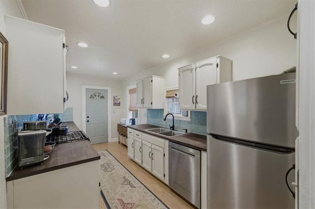 415 E 70th Street, Kansas City, MO 64131