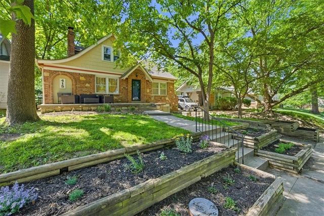 415 E 70th Street, Kansas City, MO 64131