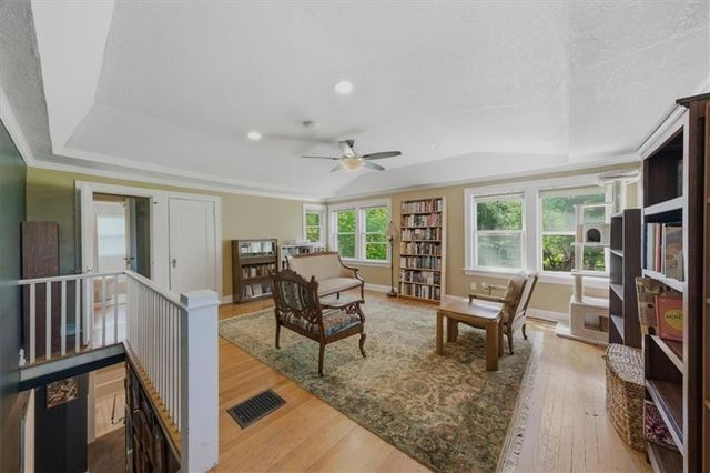 415 E 70th Street, Kansas City, MO 64131