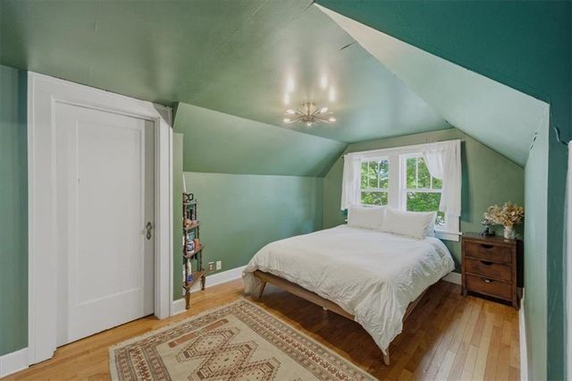 415 E 70th Street, Kansas City, MO 64131