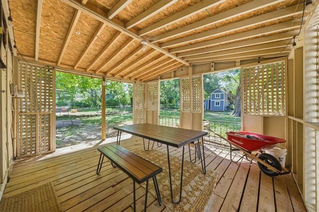 415 E 70th Street, Kansas City, MO 64131