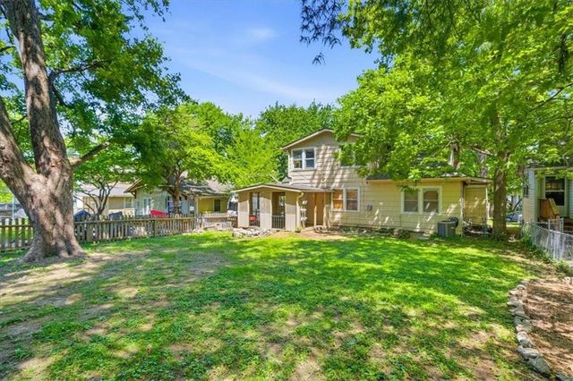 415 E 70th Street, Kansas City, MO 64131