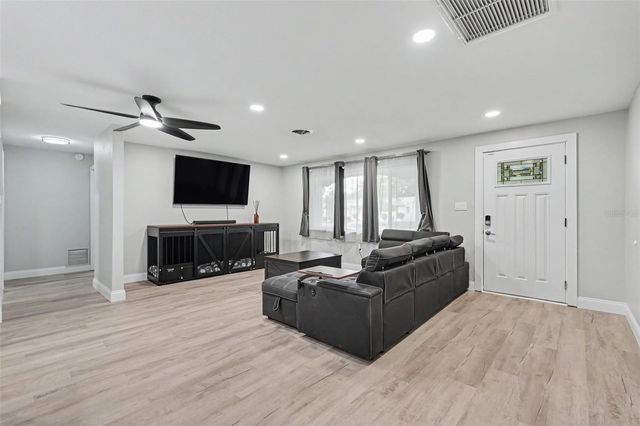 1340 WILLIAMS DRIVE, Clearwater, FL 33764