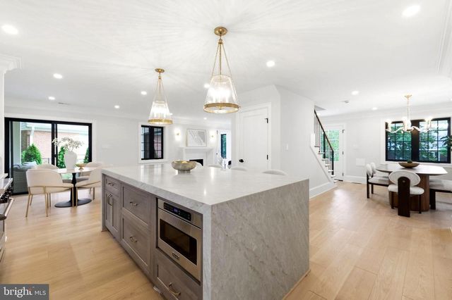 5023 FULTON ST NW, Washington, DC 20016