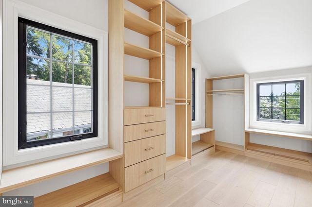 5023 FULTON ST NW, Washington, DC 20016