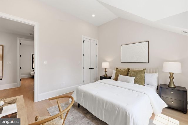 5023 FULTON ST NW, Washington, DC 20016
