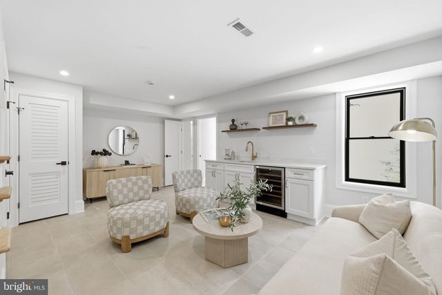 5023 FULTON ST NW, Washington, DC 20016