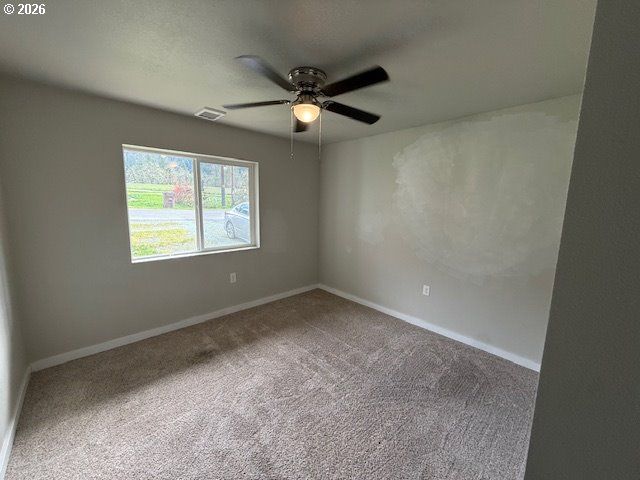 440 MONT St, Canyonville, OR 97417