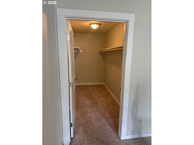 440 MONT St, Canyonville, OR 97417