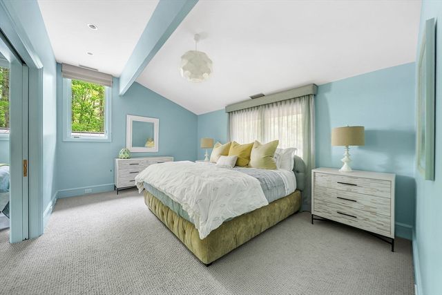 6 Baldwin Circle, Weston, MA 02493