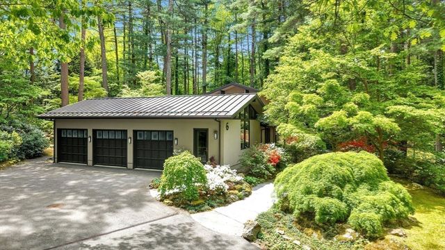 6 Baldwin Circle, Weston, MA 02493