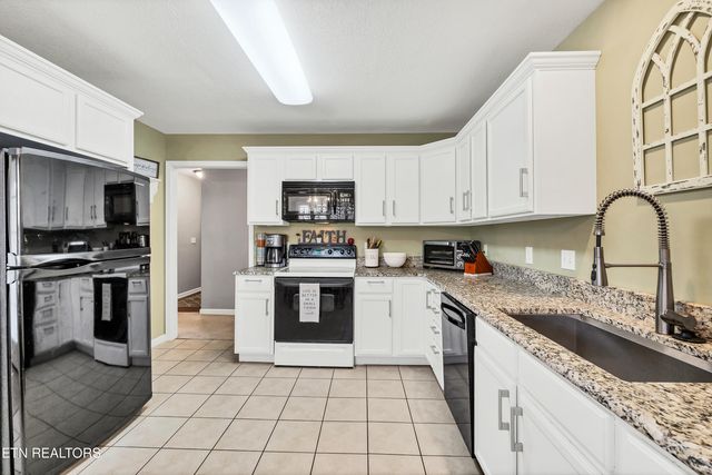 921 Mercer Drive, Maryville, TN 37801