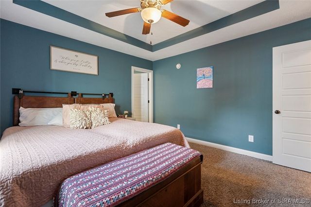 812 Twin Oaks Drive, Henryville, IN 47126