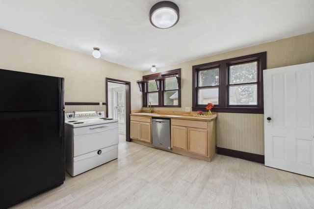 1813 1st Avenue, Anoka, MN 55303