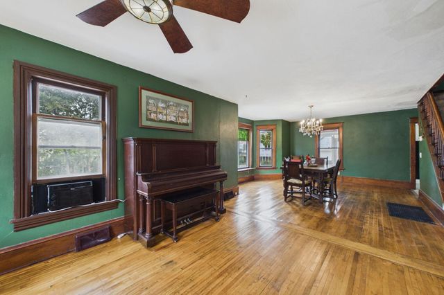 1813 1st Avenue, Anoka, MN 55303
