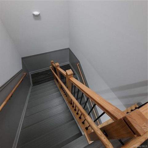 250 Route 32 202, Central Valley, NY 10917