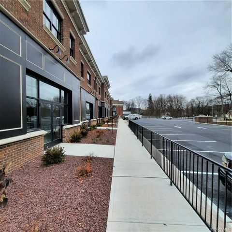 250 Route 32 202, Central Valley, NY 10917