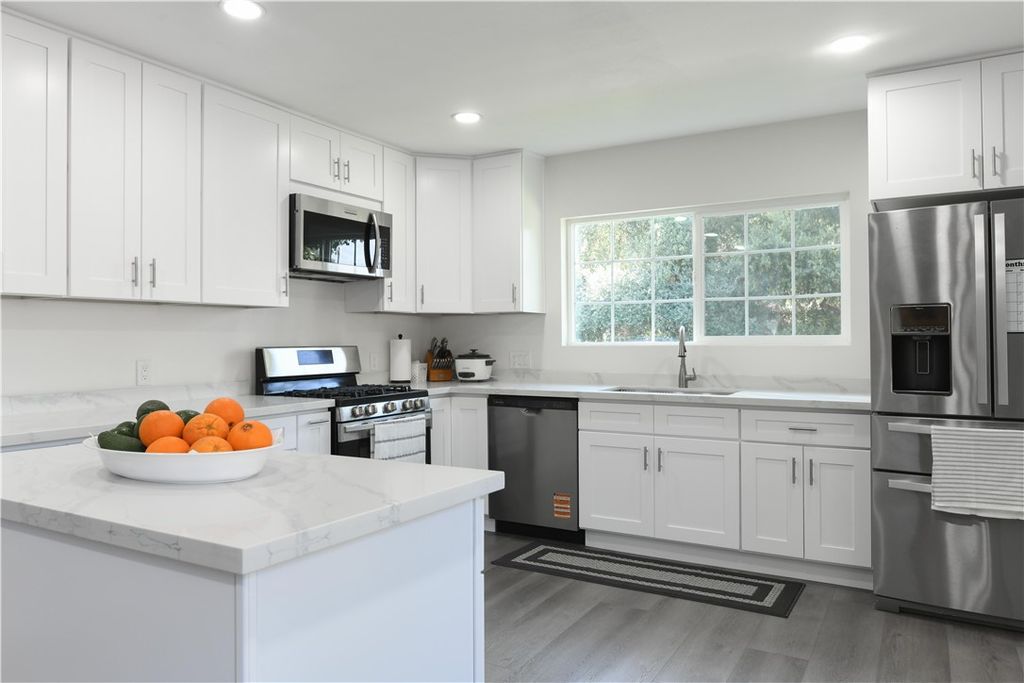 Image 4 of property listing at 5382 Tower, Riverside, CA 92506