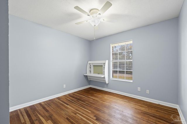 3970 Piedmont Rd, Pensacola, FL 32503