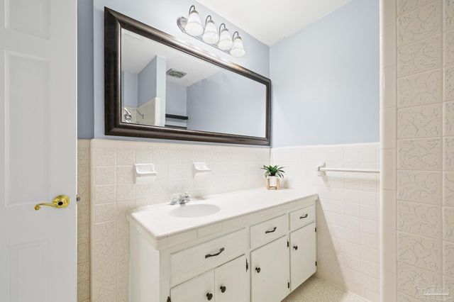 3970 Piedmont Rd, Pensacola, FL 32503