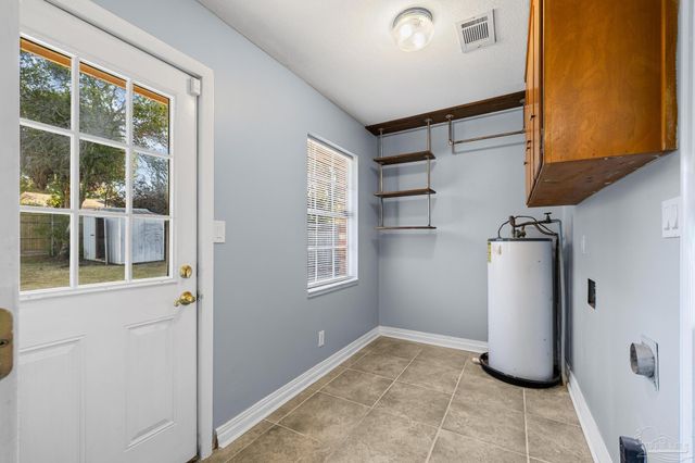 3970 Piedmont Rd, Pensacola, FL 32503