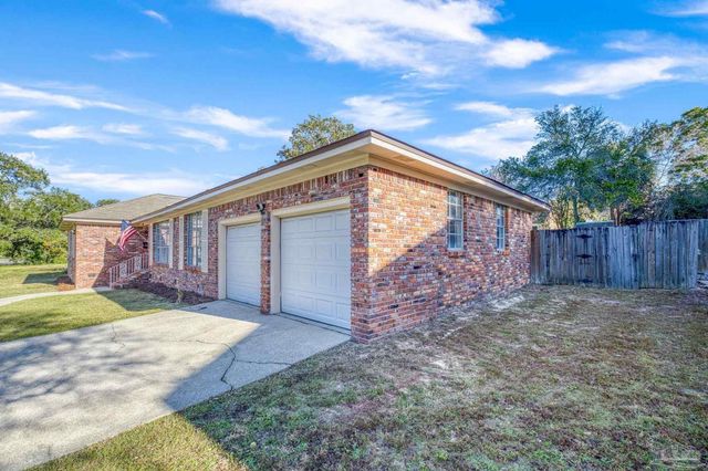 3970 Piedmont Rd, Pensacola, FL 32503