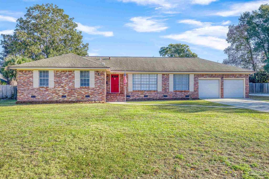 3970 Piedmont Rd, Pensacola, FL 32503