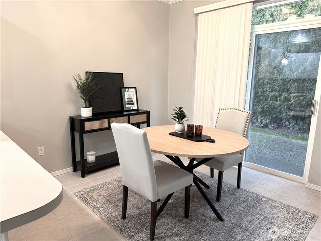 278 NE Deccio Road, College Place, WA 99324