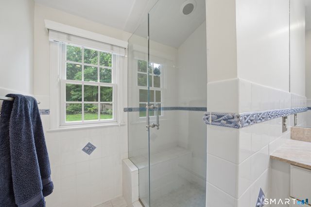 14 Woodchuck Lane, Ridgefield, CT 06877