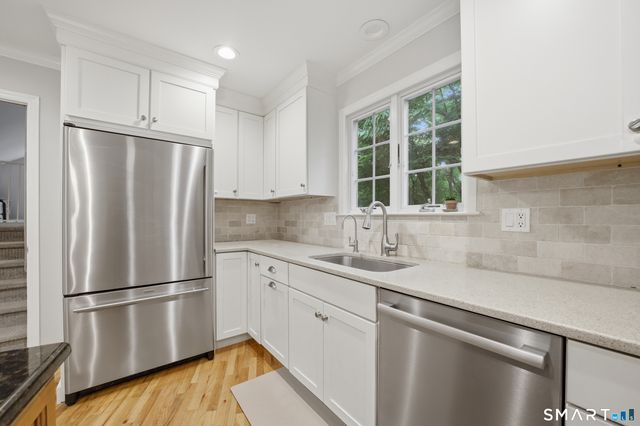 14 Woodchuck Lane, Ridgefield, CT 06877
