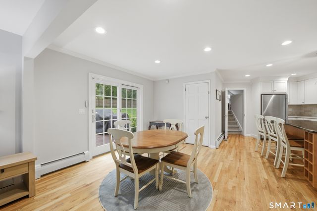14 Woodchuck Lane, Ridgefield, CT 06877