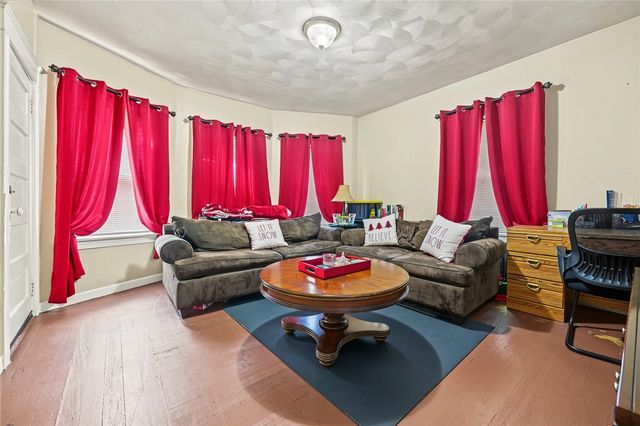7 Williams Street, Pawtucket, RI 02860