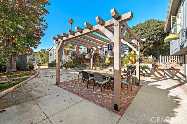 233 Cajon Street, Laguna Beach, CA 92651