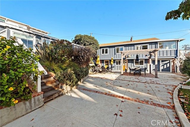 233 Cajon Street, Laguna Beach, CA 92651