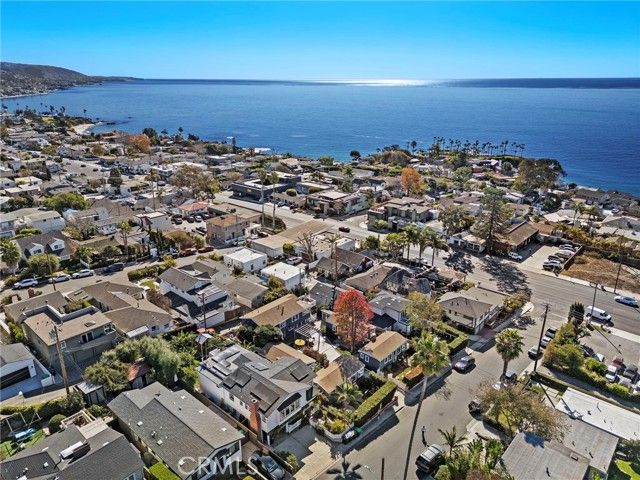 233 Cajon Street, Laguna Beach, CA 92651