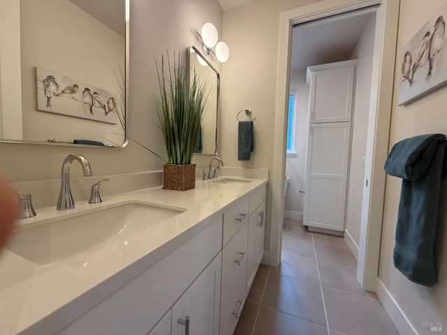 1901 Carlile Pl, Santa Rosa, CA 95403