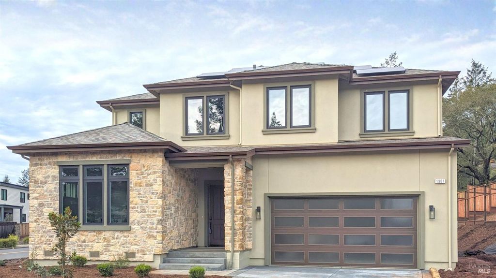 1901 Carlile Pl, Santa Rosa, CA 95403