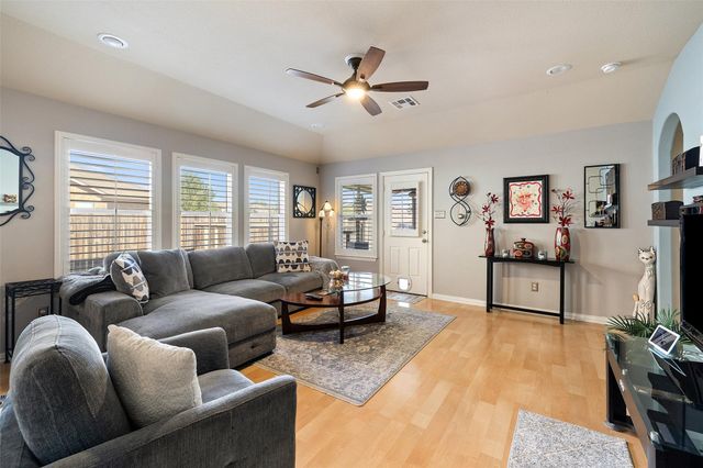 339 Strawberry Blonde DR, Buda, TX 78610
